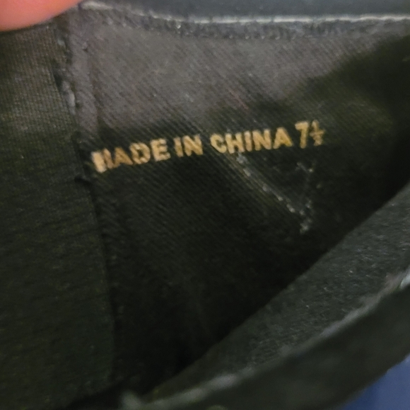 DOLCE VITA Linza black suede leather pull-on buckles ankle boots Women's 7.5 - Picture 9 of 14